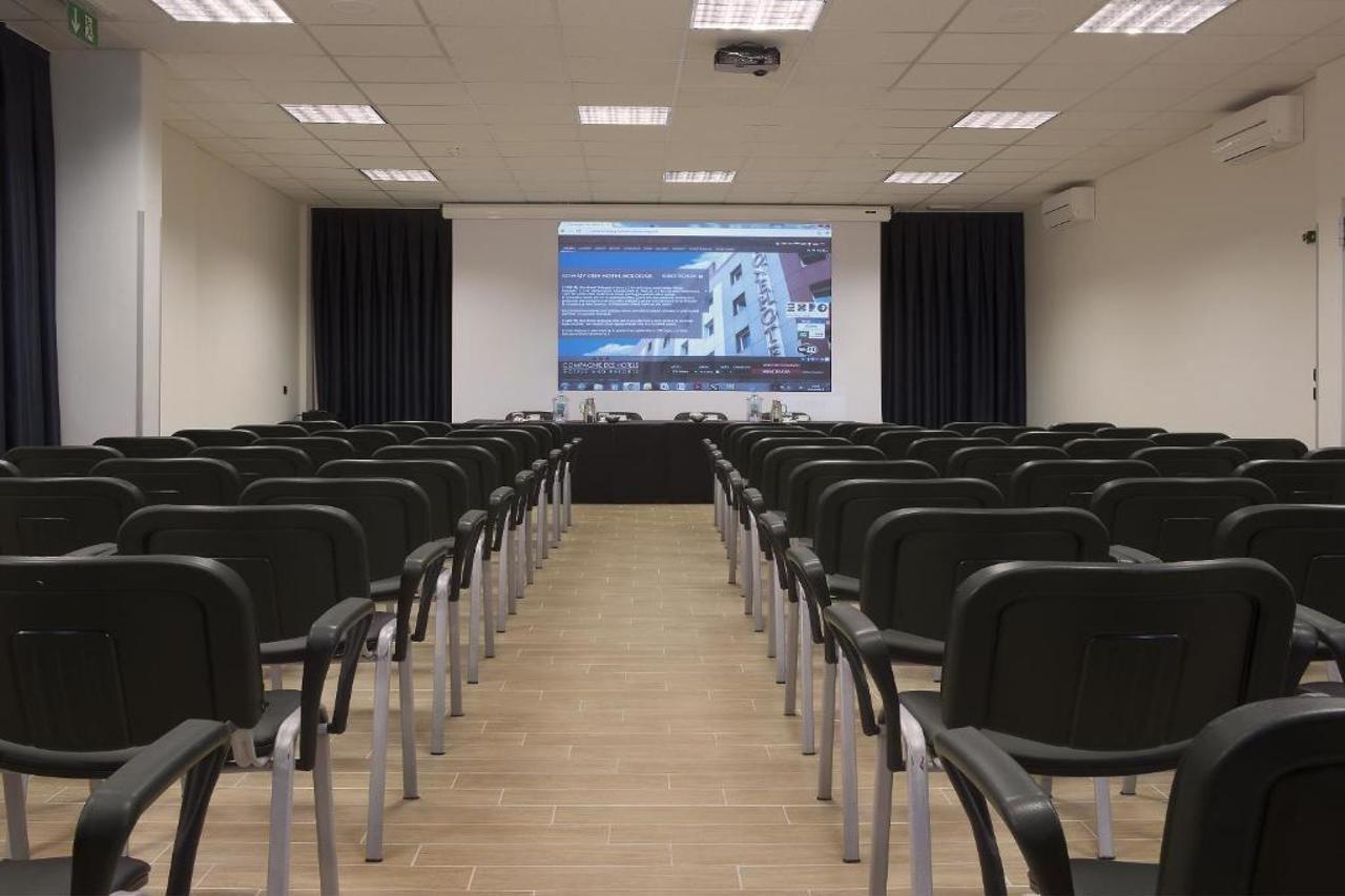 CDH My One Hotel Bologna Esterno foto