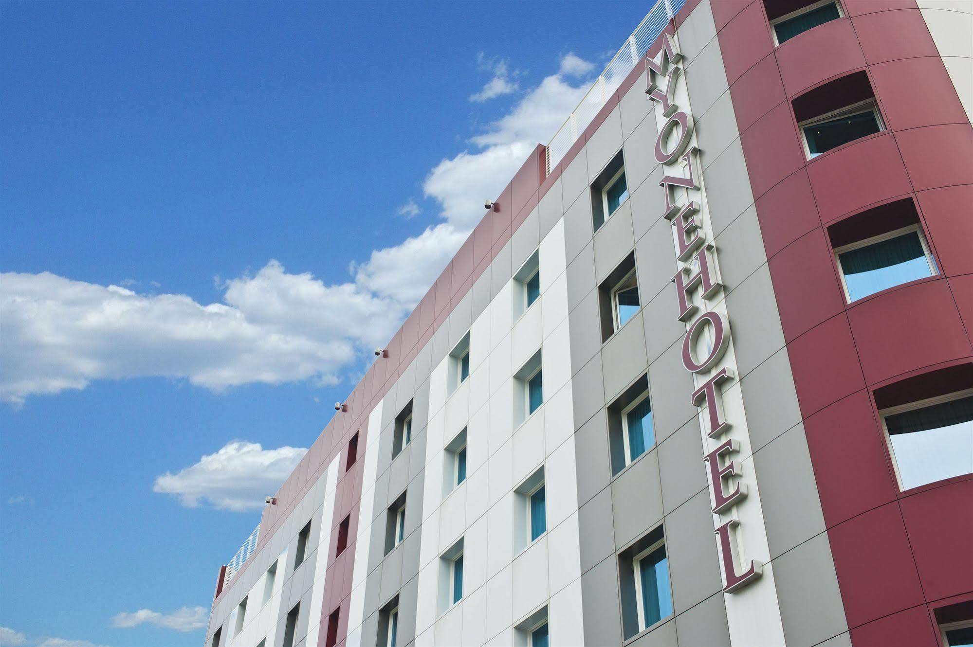 CDH My One Hotel Bologna Esterno foto