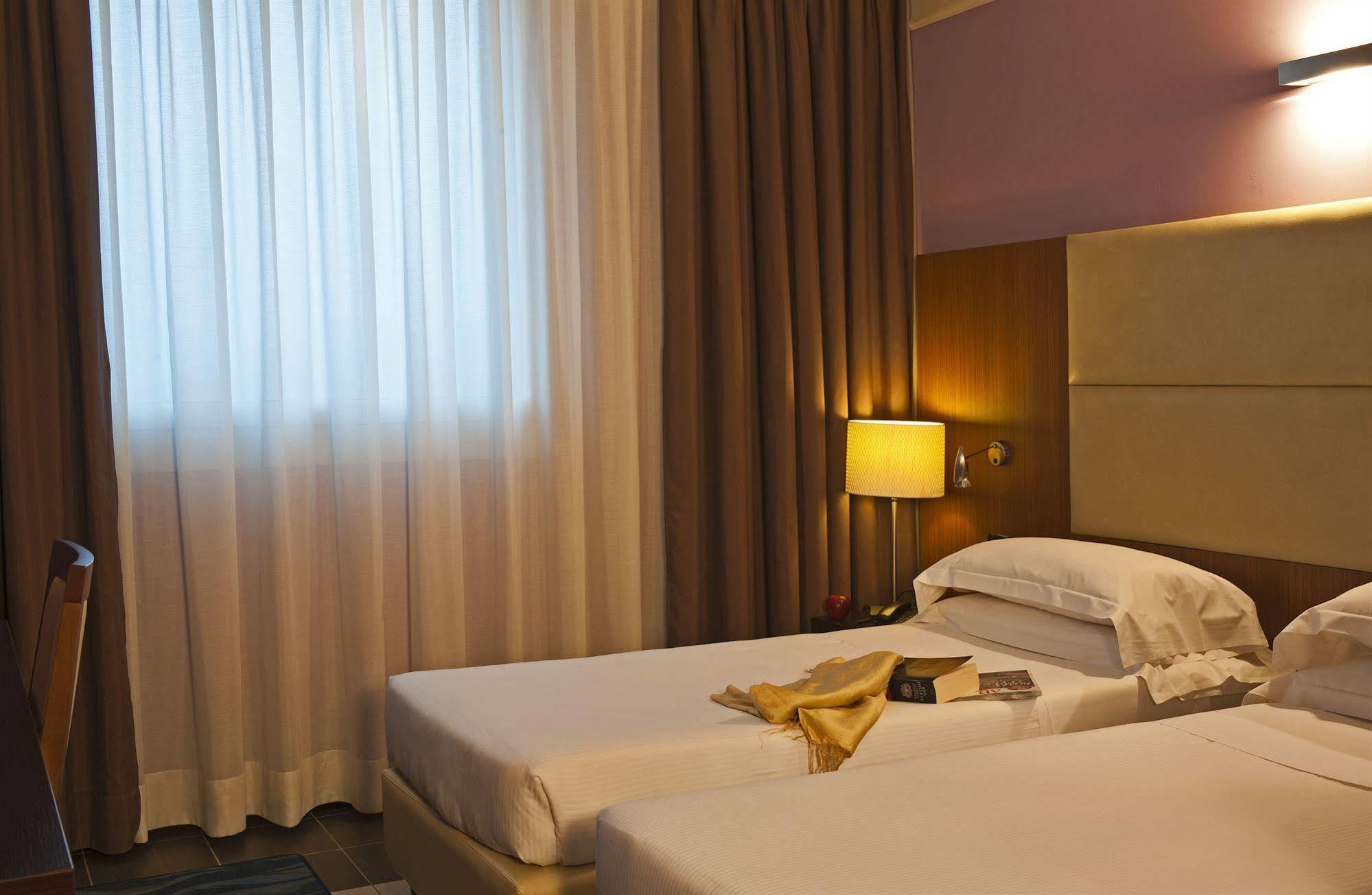 CDH My One Hotel Bologna Esterno foto