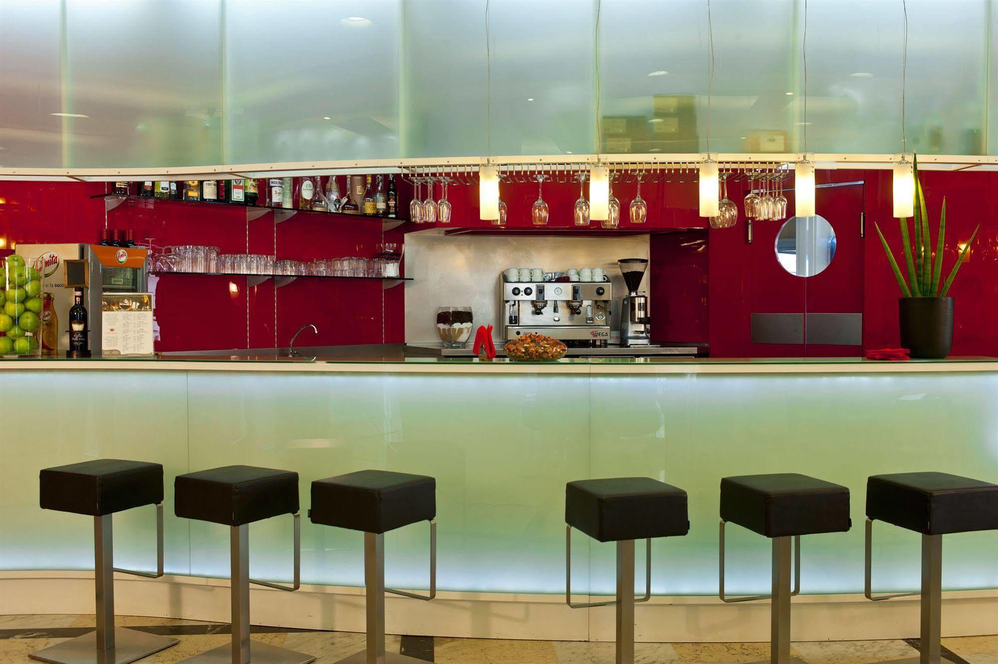CDH My One Hotel Bologna Esterno foto